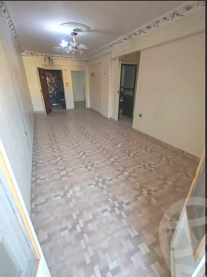 https://aqarmap.com.eg/ar/listing/7176000-for-sale-alexandria-al-agamy-el-hanouvel-al-asdakaa-st