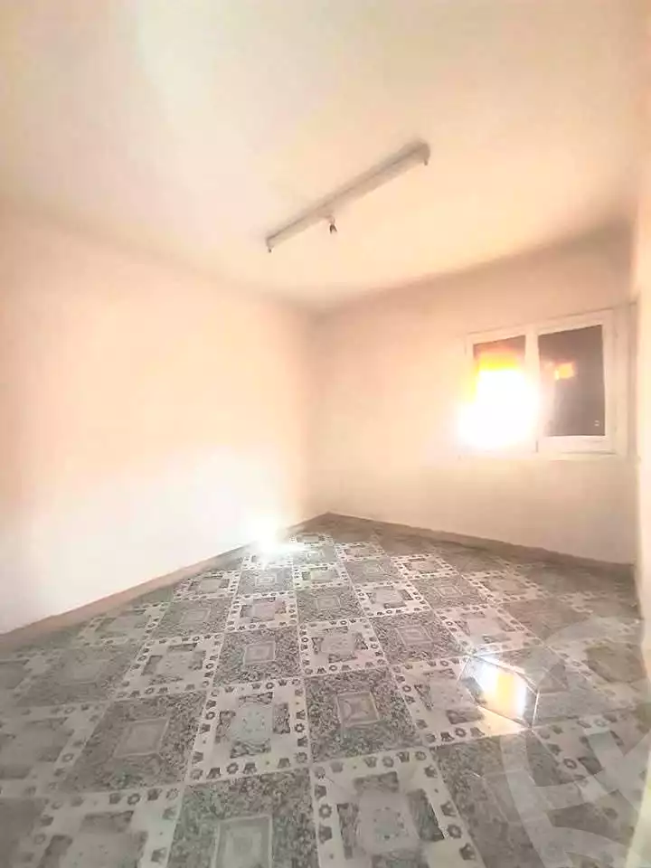 https://aqarmap.com.eg/ar/listing/7176021-for-sale-alexandria-al-agamy-lbytsh-saad-zaghloul-st