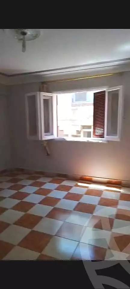https://aqarmap.com.eg/ar/listing/7176040-for-sale-alexandria-al-agamy-lbytsh-saad-zaghloul-st