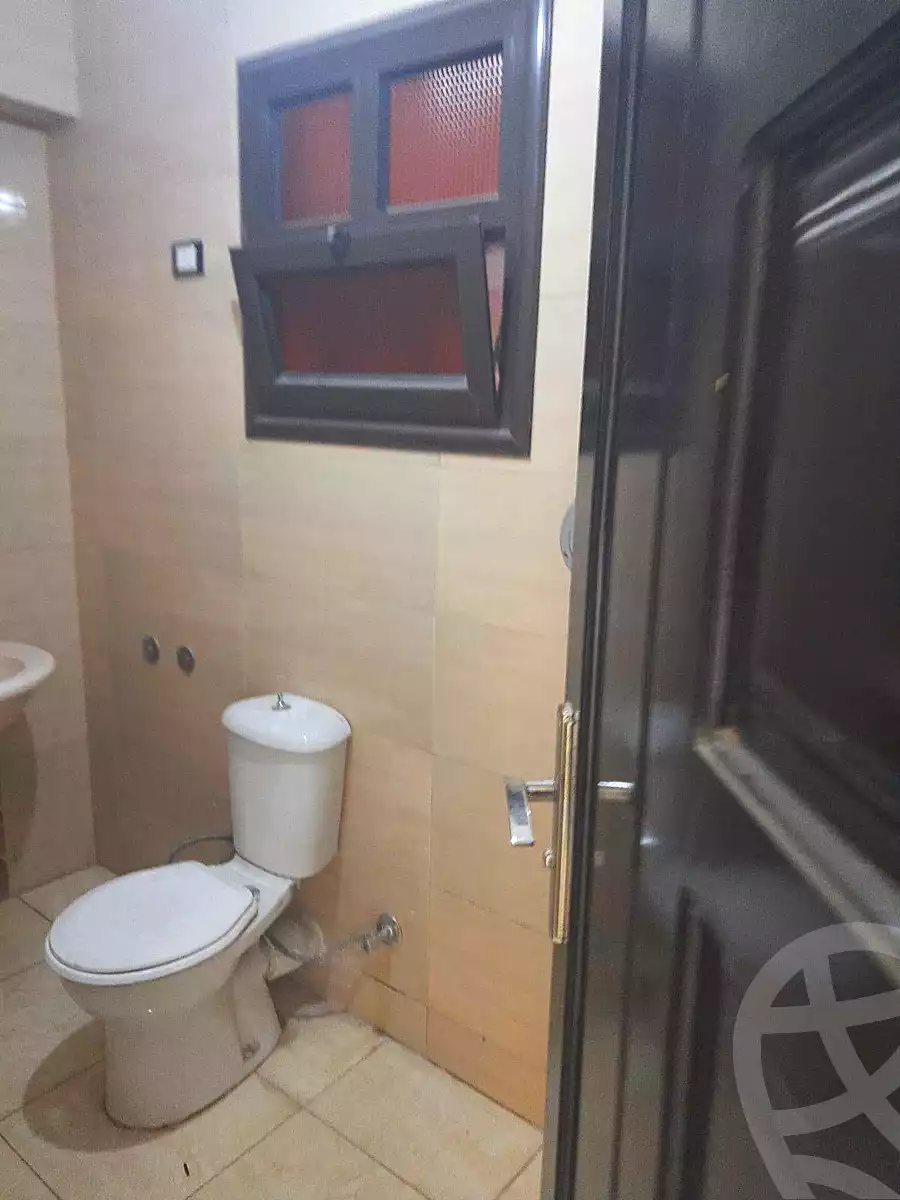 https://aqarmap.com.eg/ar/listing/7176133-for-rent-cairo-helwan-helwan-el-sharkeya