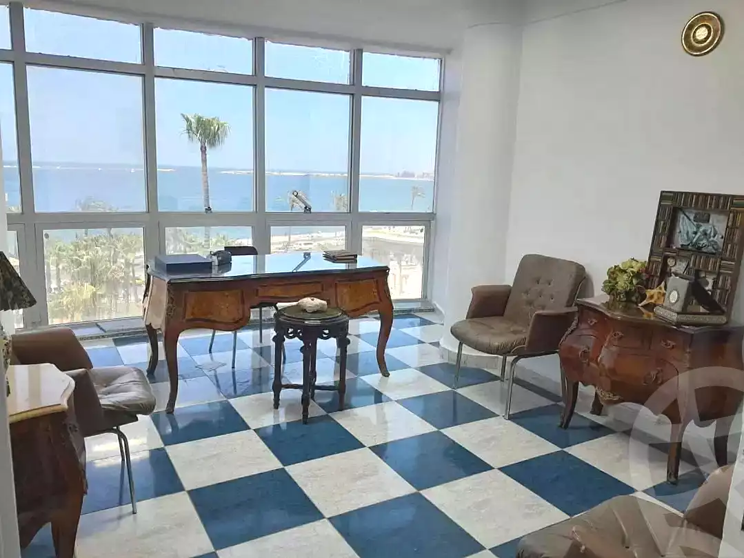 https://aqarmap.com.eg/ar/listing/7176142-for-rent-alexandria-mansheya-al-gonday-al-maghool-sq