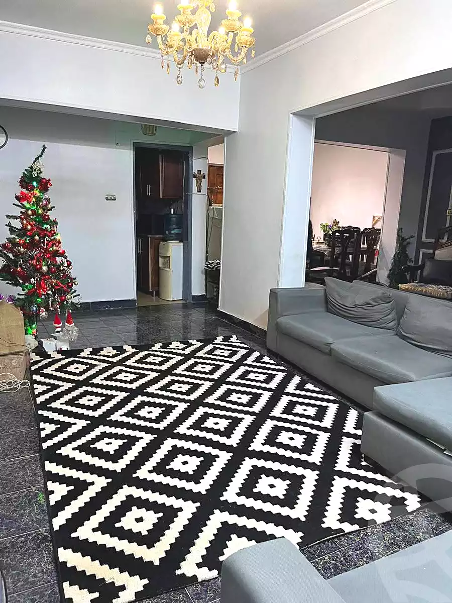 https://aqarmap.com.eg/en/listing/7176226-for-sale-cairo-helwan-mnshy-yn-hlwn-rael-st