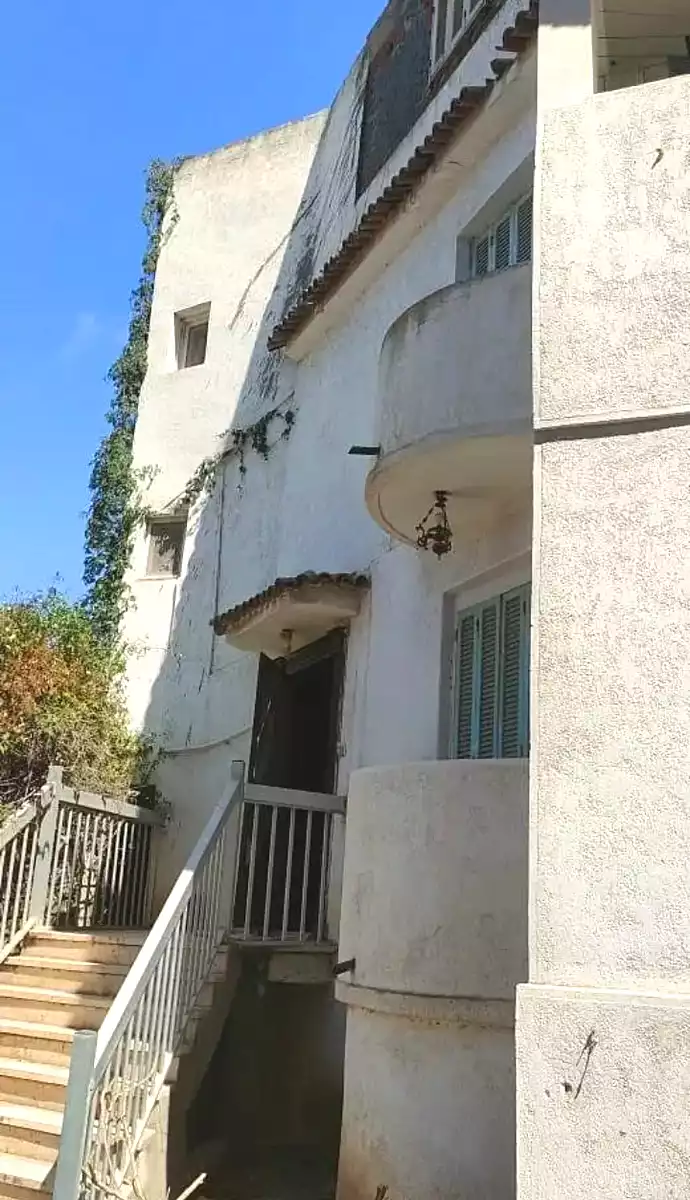 https://aqarmap.com.eg/en/listing/7176239-for-sale-alexandria-al-agamy-lbytsh-el-hanafeya-st
