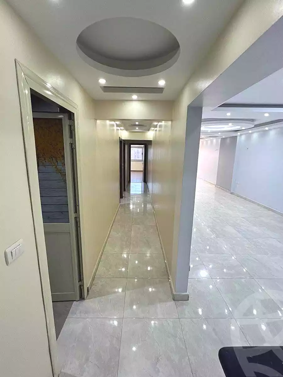https://aqarmap.com.eg/en/listing/7176357-for-rent-cairo-helwan-mostafa-fahmy-st