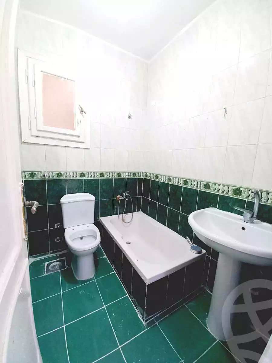https://aqarmap.com.eg/ar/listing/7176626-for-sale-alexandria-al-agamy-shataa-el-nakheel-street-12