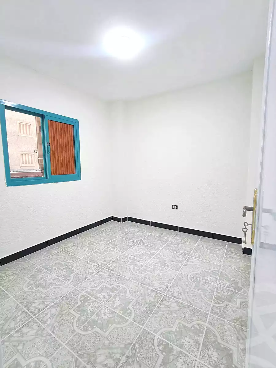 https://aqarmap.com.eg/ar/listing/7176632-for-sale-alexandria-al-agamy-shataa-el-nakheel-street-10
