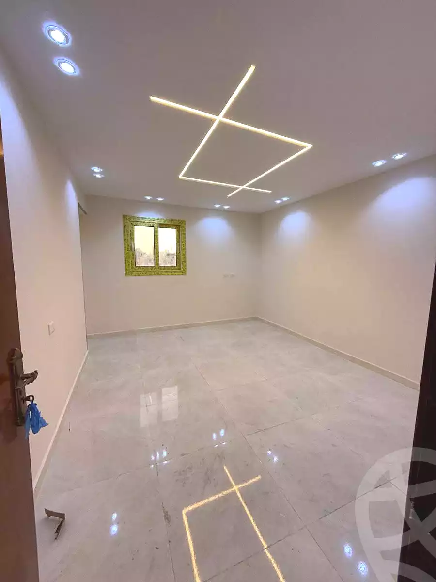 https://aqarmap.com.eg/ar/listing/7176919-for-sale-alexandria-miami-mahmoud-el-isawy-st