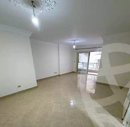 https://aqarmap.com.eg/ar/listing/7177092-for-sale-alexandria-camp-cesar-el-gaish-rd