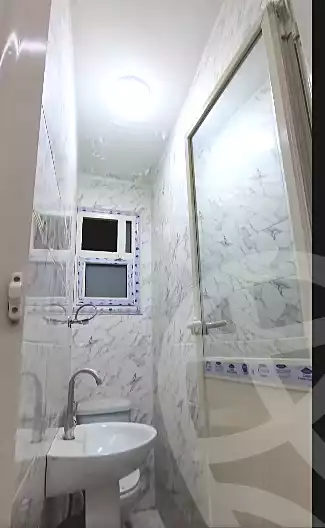 https://aqarmap.com.eg/ar/listing/7177229-for-rent-cairo-elnozha-Streettt-27