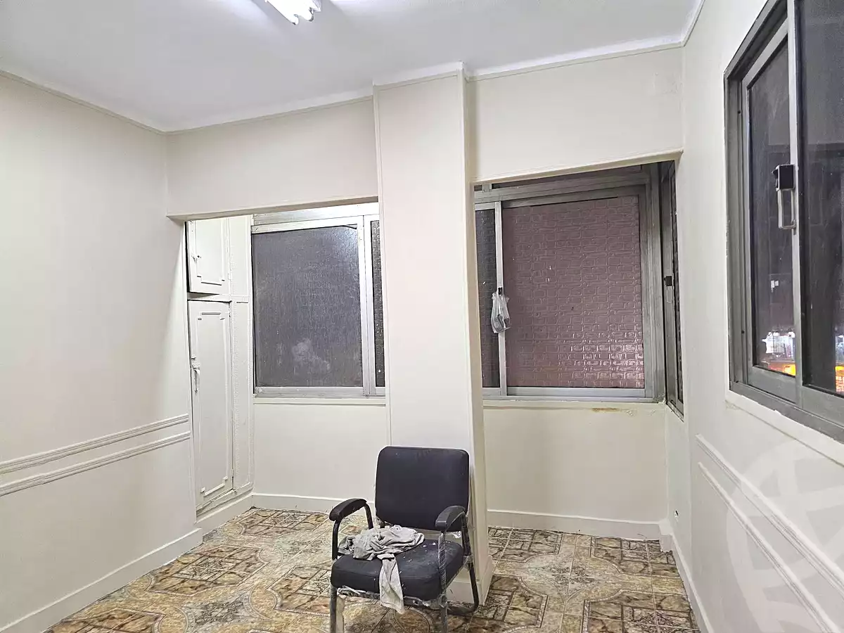 https://aqarmap.com.eg/en/listing/7177483-for-rent-cairo-ain-shams-ahmed-esmat-st