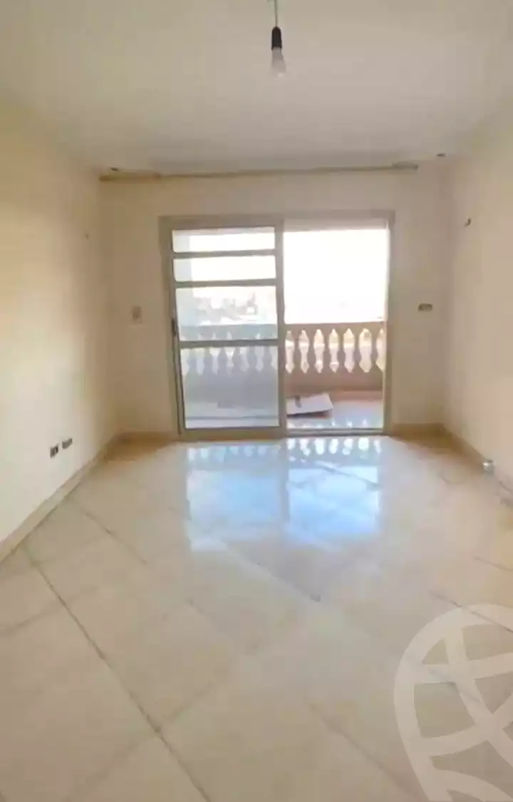 https://aqarmap.com.eg/en/listing/7177636-for-rent-alexandria-moharram-bey