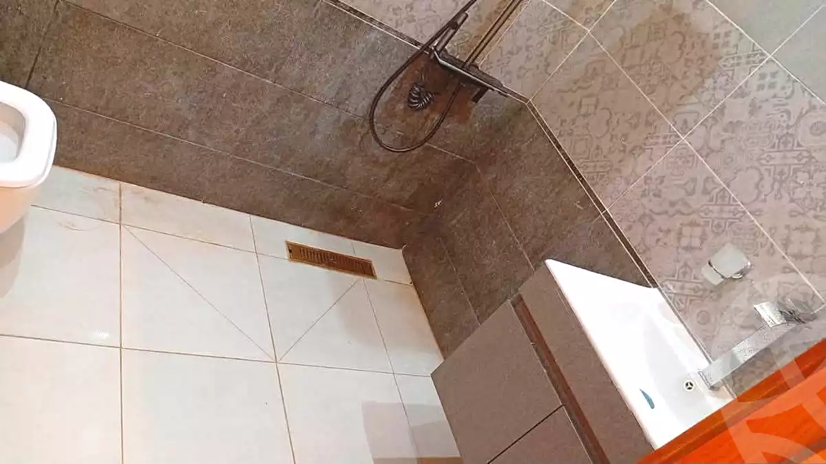 https://aqarmap.com.eg/en/listing/7177783-for-rent-cairo-heliopolis-ard-el-golf-nabil-el-wakkad