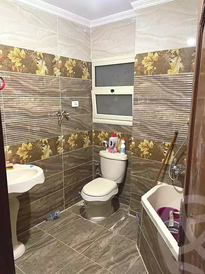 https://aqarmap.com.eg/ar/listing/7177835-for-sale-alexandria-al-agamy-lbytsh-bianchiii