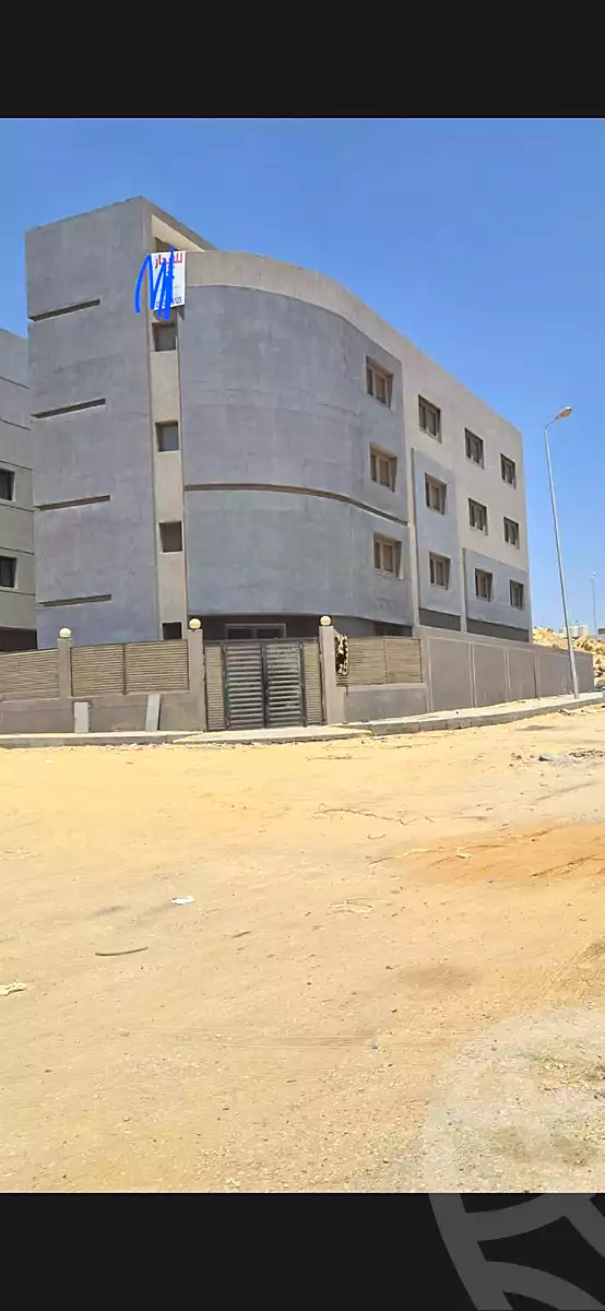 https://aqarmap.com.eg/ar/listing/7177864-for-rent-cairo-new-cairo-el-maantiqah-el-sinaiyyah