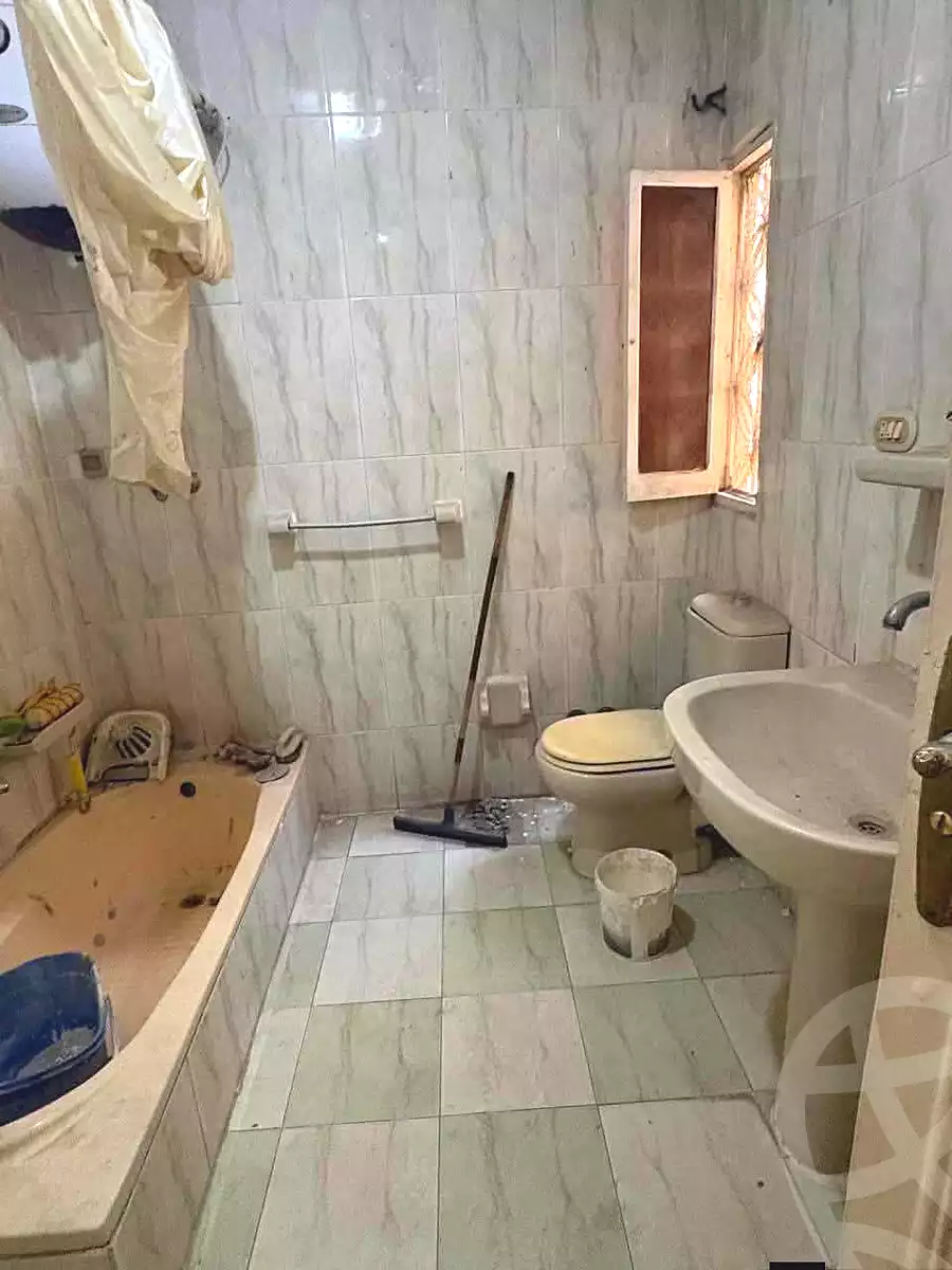 https://aqarmap.com.eg/ar/listing/7178128-for-sale-alexandria-al-agamy-lbytsh-abd-el-fattah-el-talkhawy