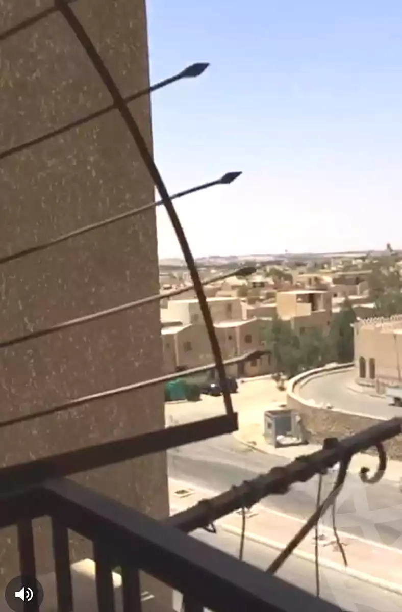 https://aqarmap.com.eg/ar/listing/7178133-for-sale-cairo-el-sheikh-zayed-city-el-hay-elsades-ashaer