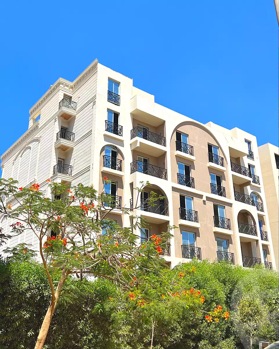 https://aqarmap.com.eg/ar/listing/7178498-for-sale-cairo-6th-of-october-hadaeq-october-compounds-green-city-compound-qebaa