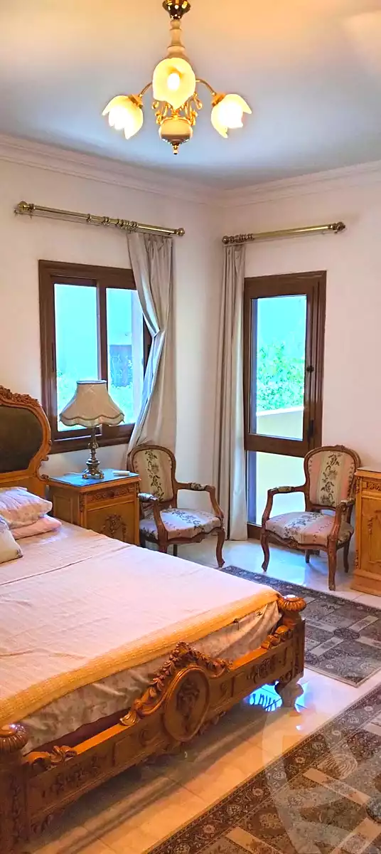 https://aqarmap.com.eg/en/listing/7178854-for-sale-cairo-new-cairo-first-settlement-mhwr-mstfy-kml