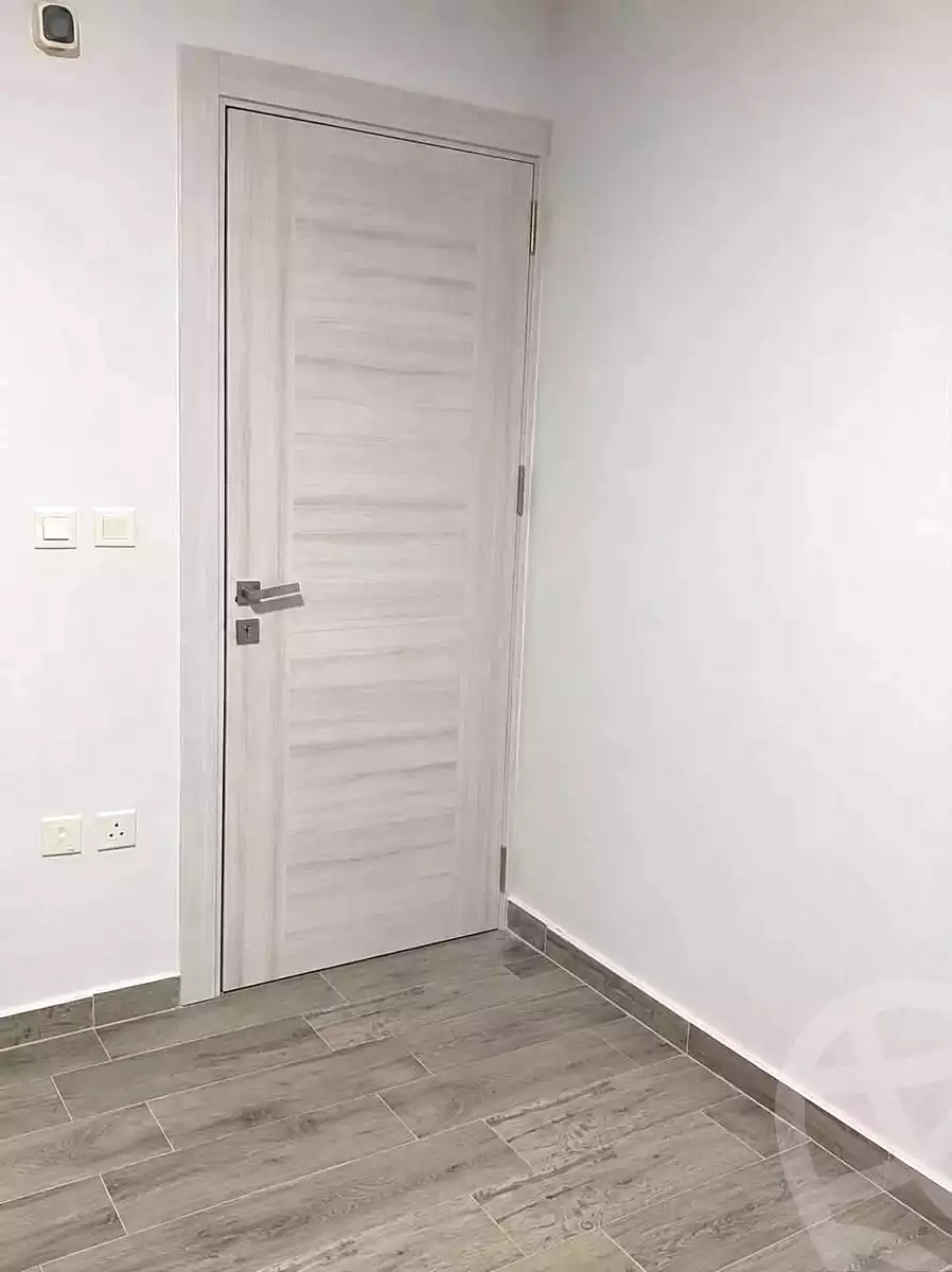 https://aqarmap.com.eg/ar/listing/7178967-for-sale-cairo-helwan-helwan-el-sharkeya-omar-ibn-abd-el-aziz-st