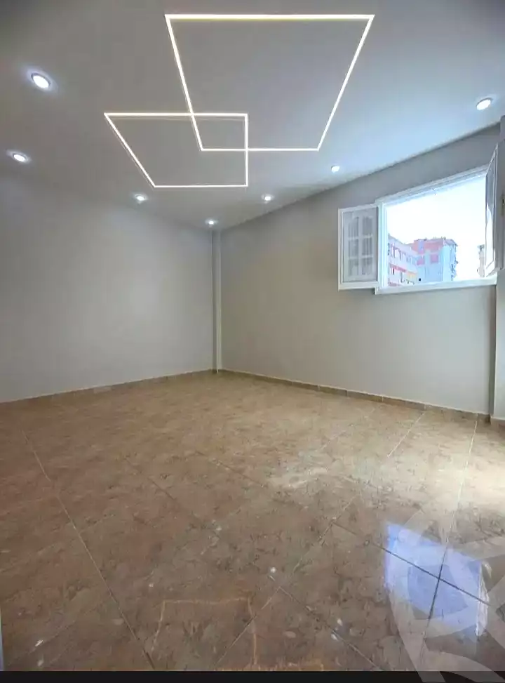 https://aqarmap.com.eg/en/listing/7179108-for-sale-alexandria-el-asafra-shr-mlk-hfny