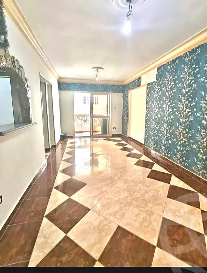 https://aqarmap.com.eg/ar/listing/7179157-for-sale-alexandria-miami-45-street