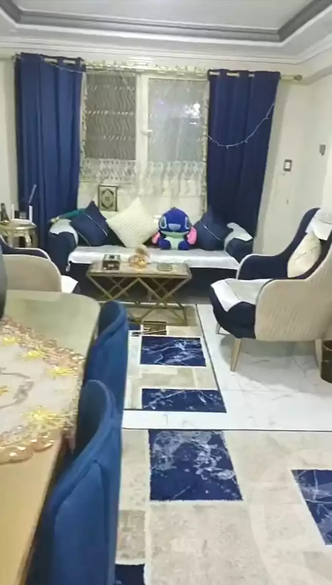 https://aqarmap.com.eg/ar/listing/7179237-for-sale-cairo-elnozha-Streettt-27
