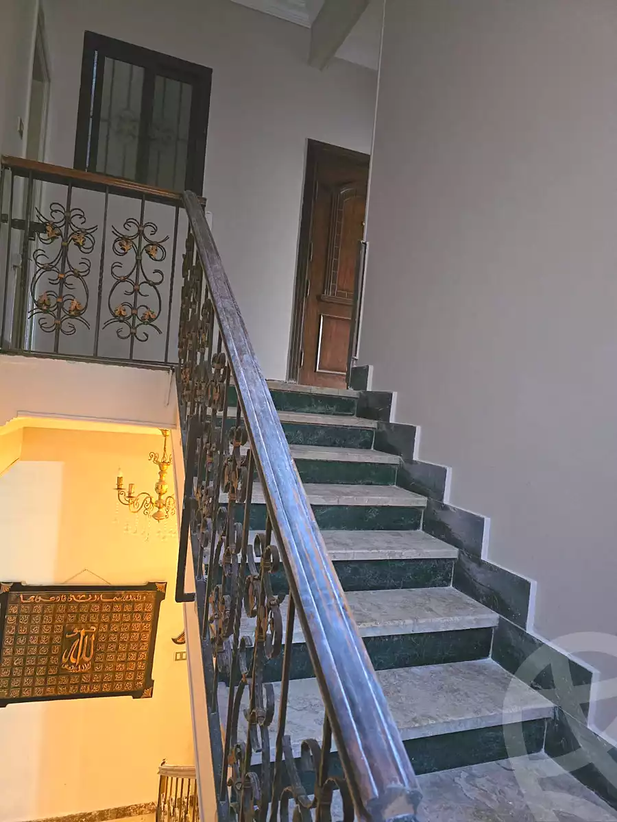 https://aqarmap.com.eg/ar/listing/7179393-for-sale-cairo-new-cairo-el-ahyaa-third-neighborhood-street-1
