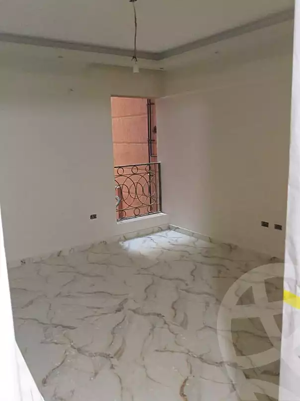 https://aqarmap.com.eg/ar/listing/7179417-for-rent-alexandria-lsywf-gamila-city-compound