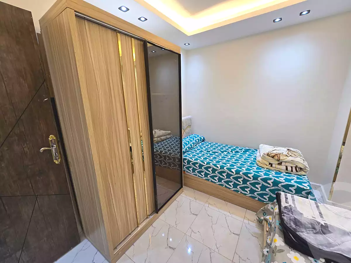 https://aqarmap.com.eg/ar/listing/7179472-for-rent-cairo-6th-of-october-el-ahyaa-neighborhood-1st
