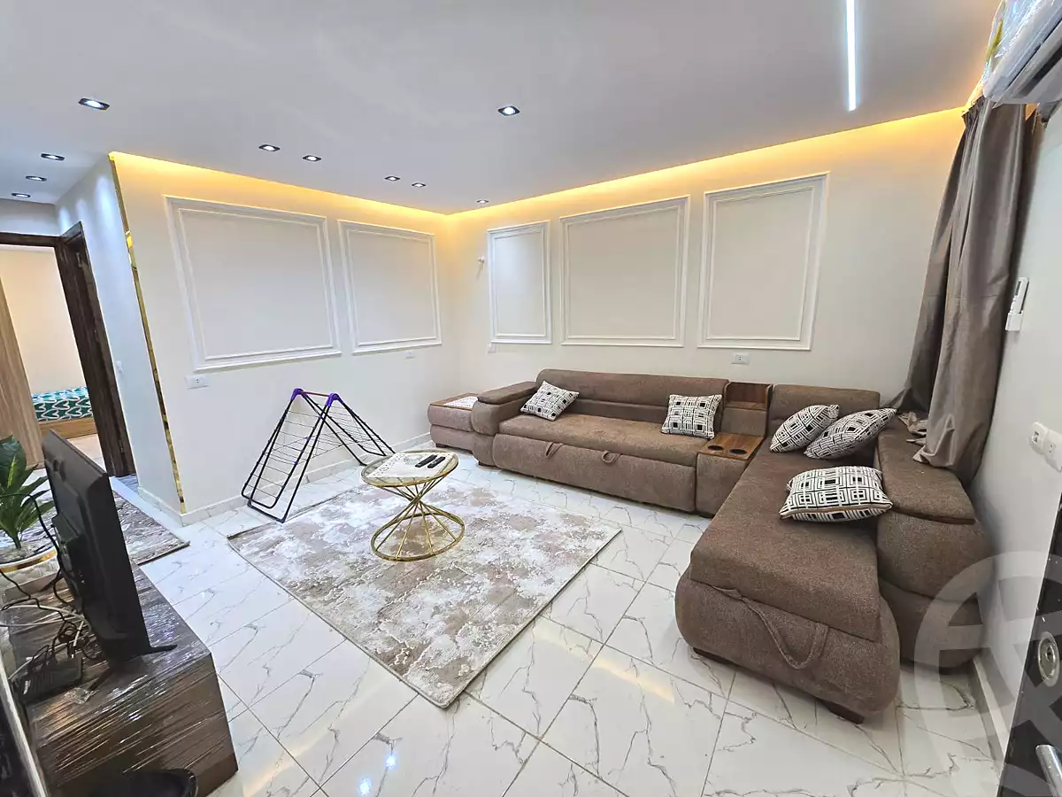 https://aqarmap.com.eg/ar/listing/7179472-for-rent-cairo-6th-of-october-el-ahyaa-neighborhood-1st
