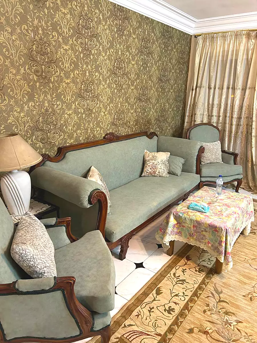 https://aqarmap.com.eg/ar/listing/7179564-for-rent-cairo-6th-of-october-mntq-fr-y-b-6-ktwbr