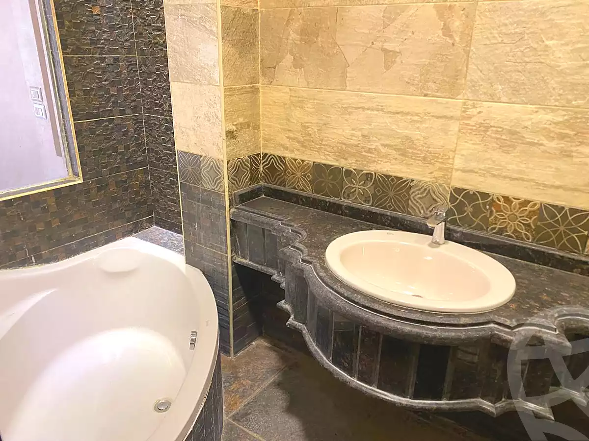 https://aqarmap.com.eg/en/listing/7179565-for-sale-cairo-new-cairo-el-diplomaseen