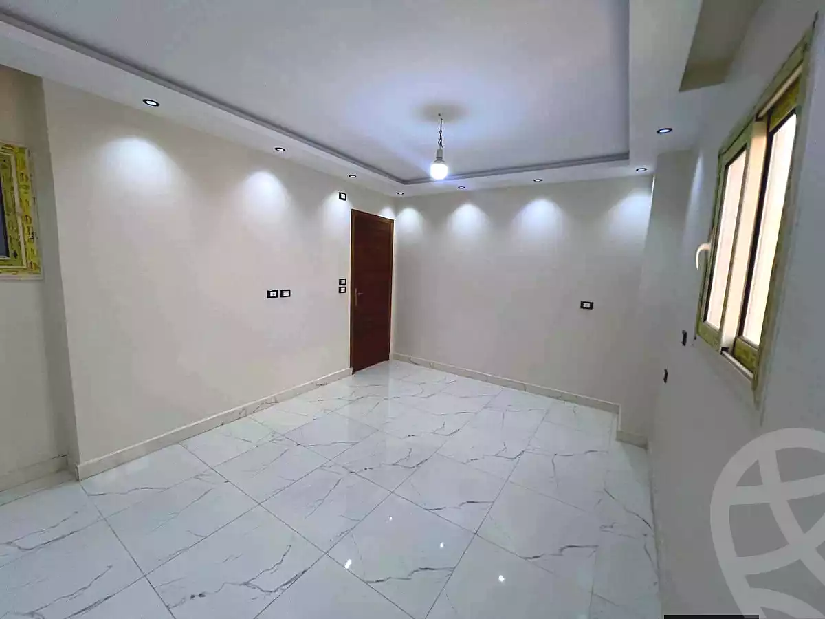 https://aqarmap.com.eg/en/listing/7179899-for-sale-cairo-helwan-hadayek-helwan-nile-corniche-st