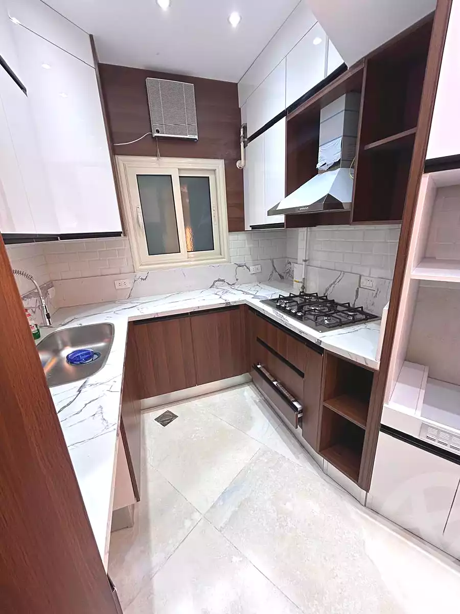 https://aqarmap.com.eg/ar/listing/7179913-for-sale-cairo-6th-of-october-compounds-murooj