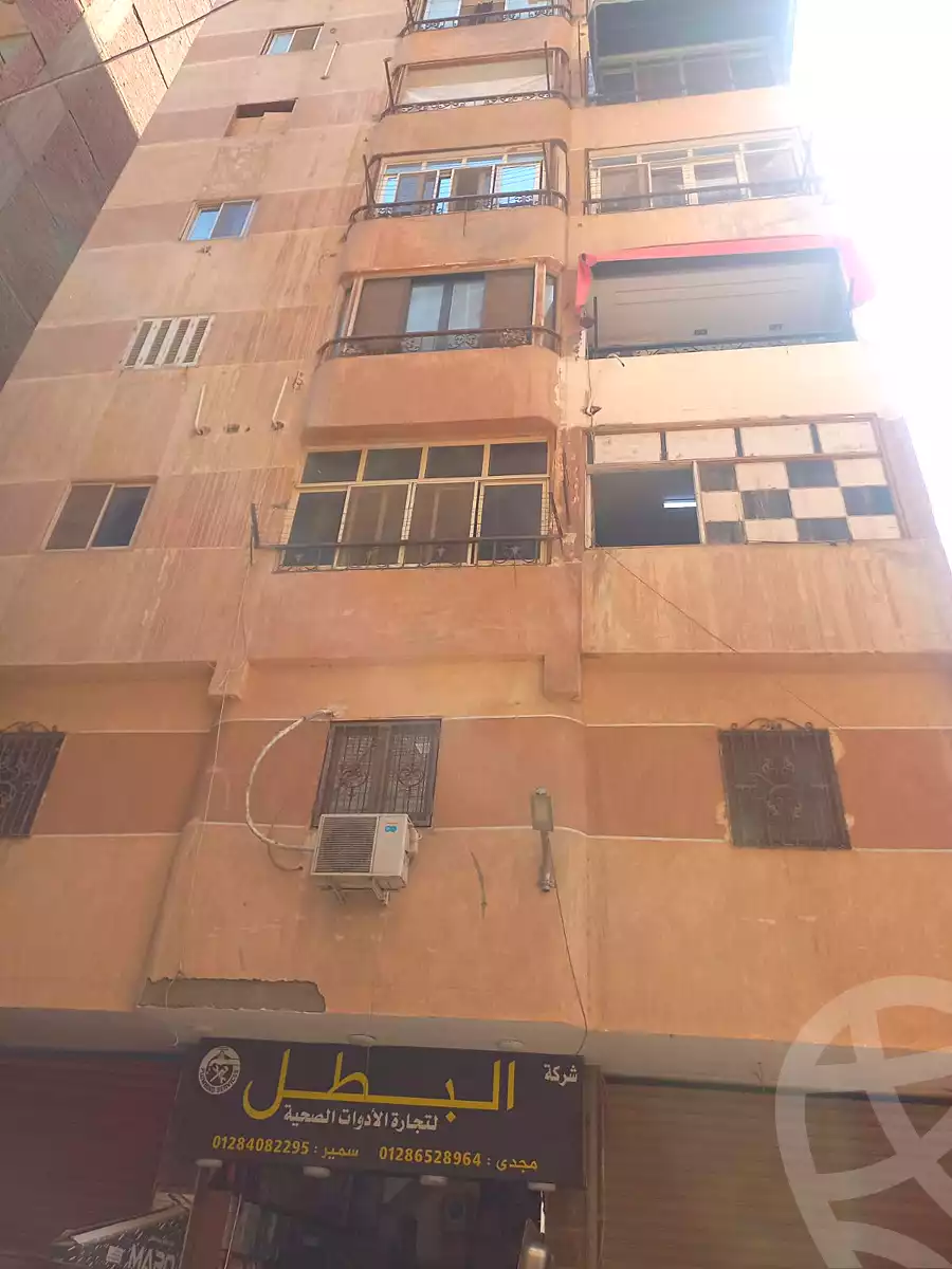 https://aqarmap.com.eg/ar/listing/7179778-for-sale-qalyubia-shubra-el-khaima-el-shareaa-el-gadid-st