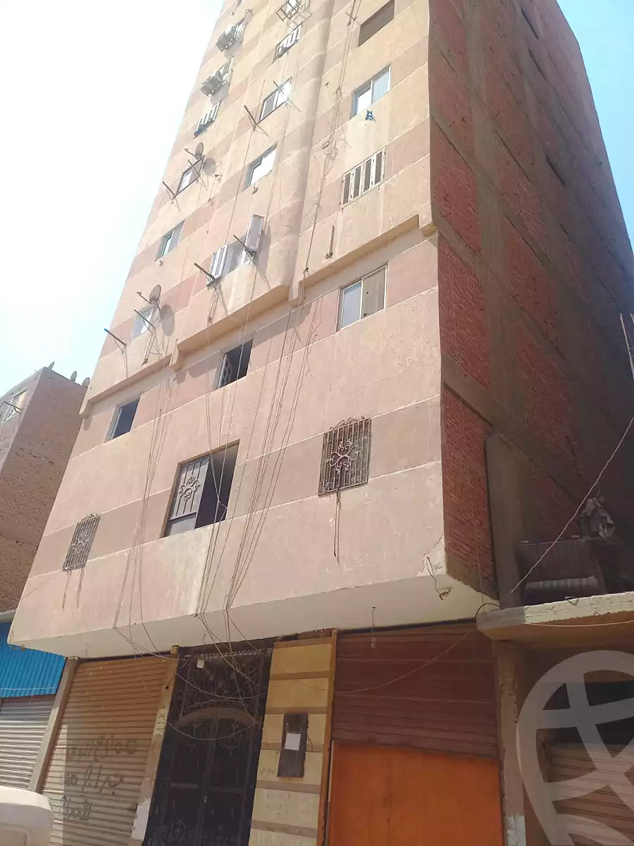 https://aqarmap.com.eg/ar/listing/7180027-for-sale-qalyubia-shubra-el-khaima-el-shareaa-el-gadid-st