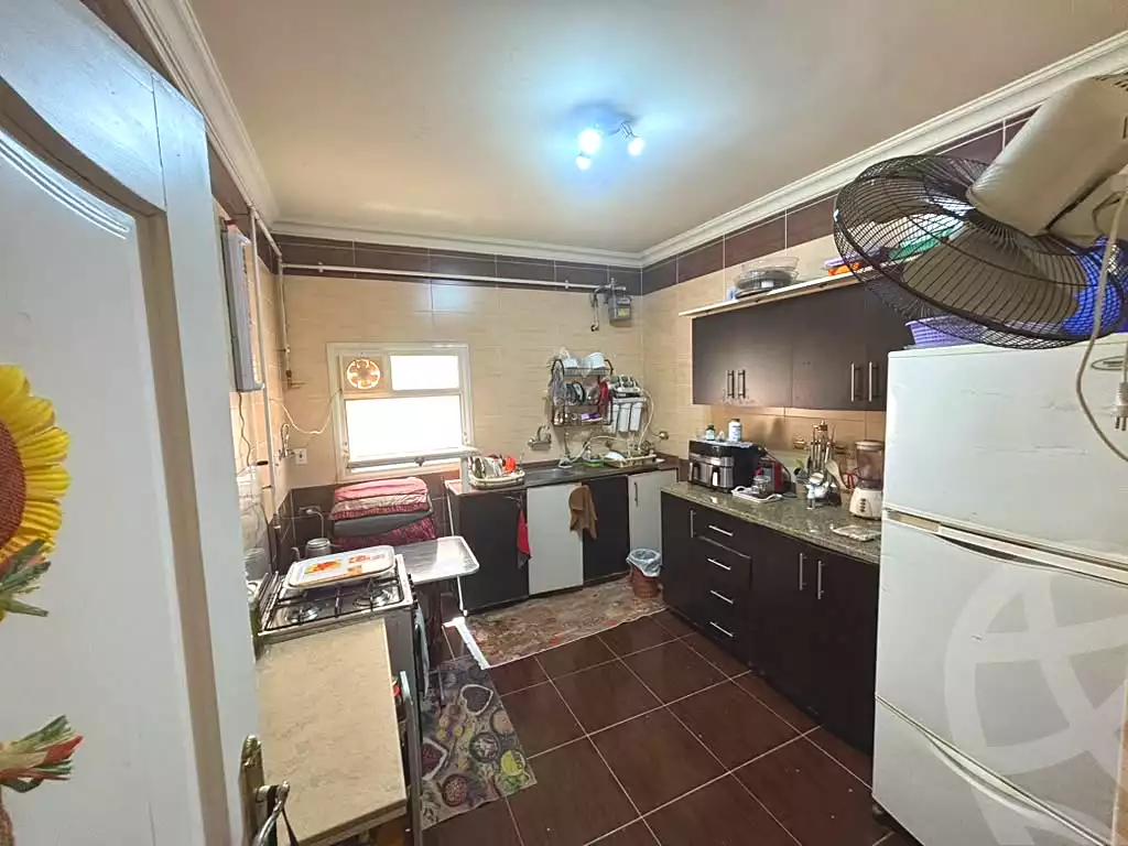 https://aqarmap.com.eg/ar/listing/7179832-for-sale-cairo-new-cairo-el-ahyaa-third-neighborhood-street-2