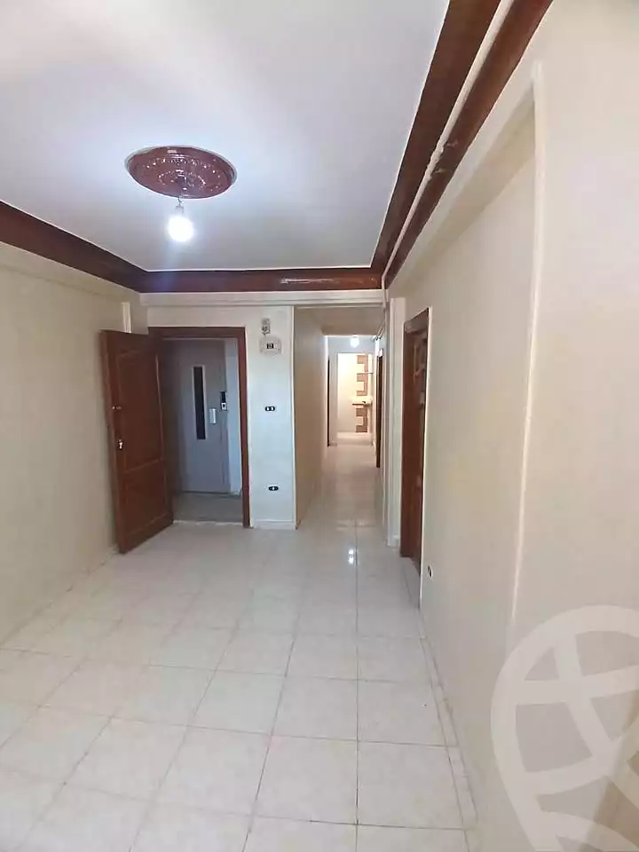 https://aqarmap.com.eg/ar/listing/7180237-for-sale-alexandria-lsywf-el-falki