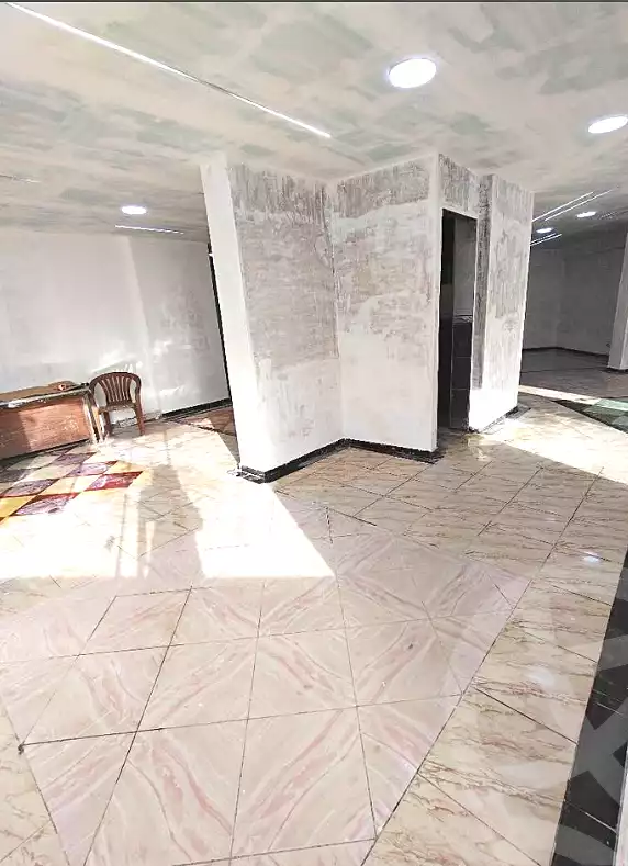 https://aqarmap.com.eg/ar/listing/7180426-for-rent-alexandria-el-asafra-shr-mlk-hfny