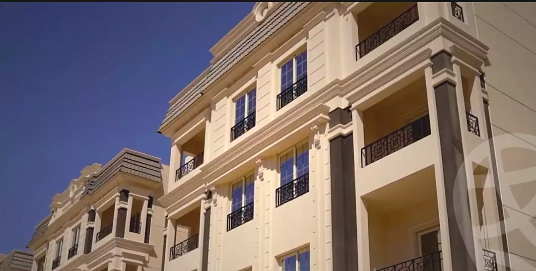 https://aqarmap.com.eg/ar/listing/7180214-for-sale-cairo-new-administrative-capital-r8-plato-compound-artal