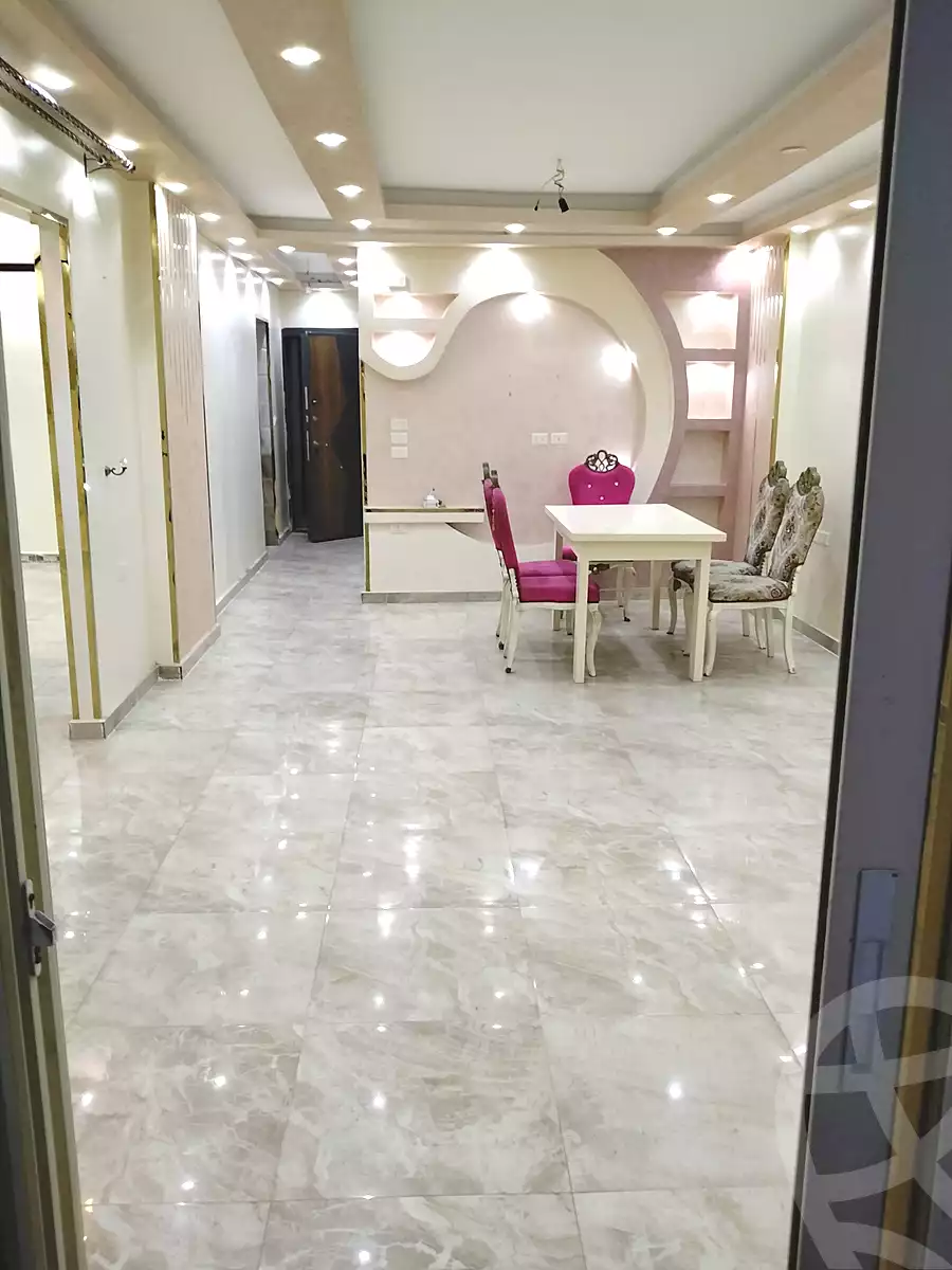 https://aqarmap.com.eg/ar/listing/7180562-for-sale-qalyubia-shubra-el-khaima-el-shareaa-el-gadid-st