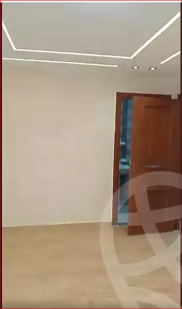 https://aqarmap.com.eg/ar/listing/7180590-for-sale-alexandria-sydy-bshr-sydy-bshr-bhry-shr-mhmwd-l-yswy