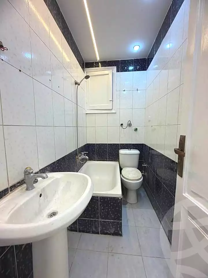 https://aqarmap.com.eg/en/listing/7180640-for-sale-alexandria-el-asafra-l-sfr-bhry