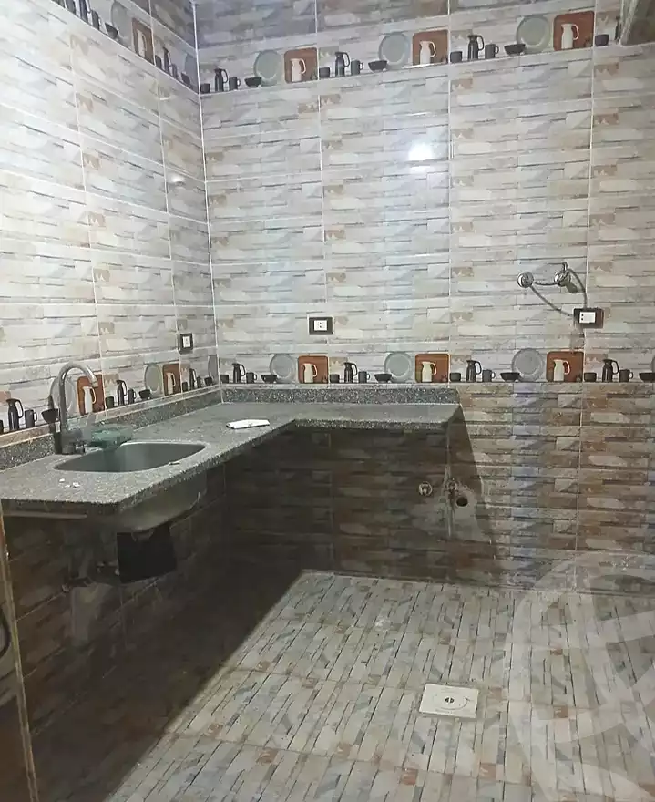 https://aqarmap.com.eg/ar/listing/7180699-for-sale-alexandria-al-agamy-lbytsh-bianchiii-el-bashwat-st