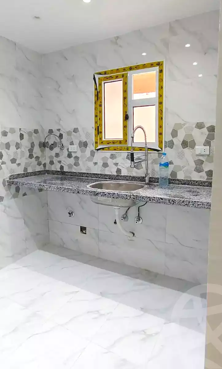 https://aqarmap.com.eg/en/listing/7180731-for-sale-alexandria-al-agamy-el-hanouvel