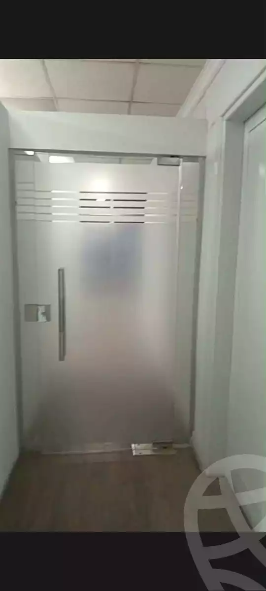 https://aqarmap.com.eg/ar/listing/7180761-for-rent-cairo-downtown-el-qasr-el-ayni