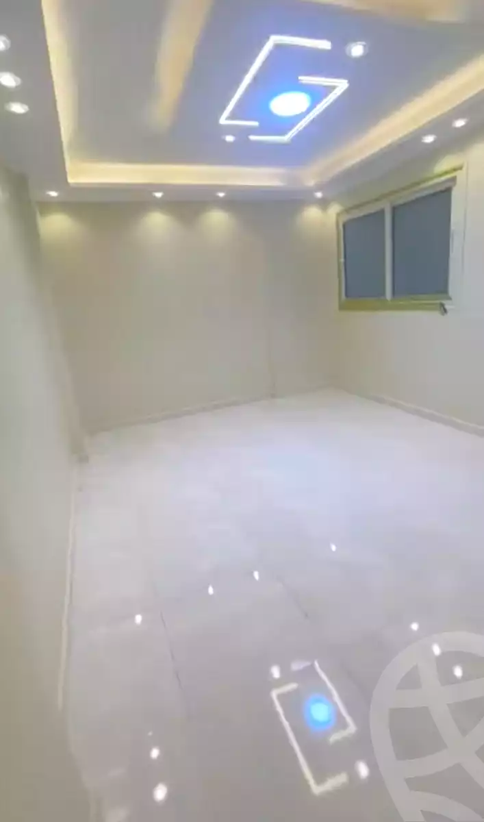https://aqarmap.com.eg/ar/listing/7180885-for-sale-alexandria-sydy-bshr-sydy-bshr-bhry-gamal-abd-el-nasir-st