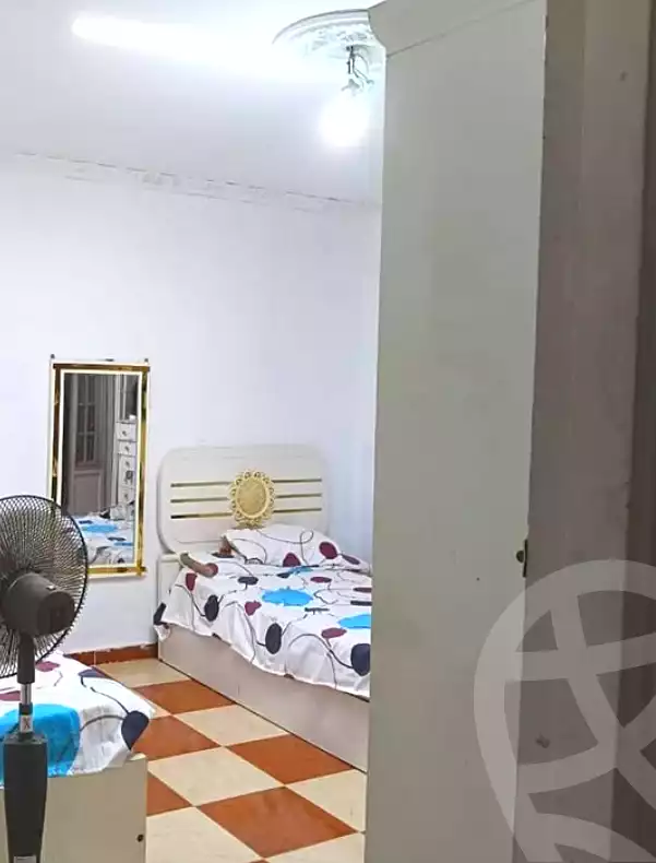 https://aqarmap.com.eg/ar/listing/7181028-for-sale-alexandria-moharram-bey-saleh-al-hedini-st