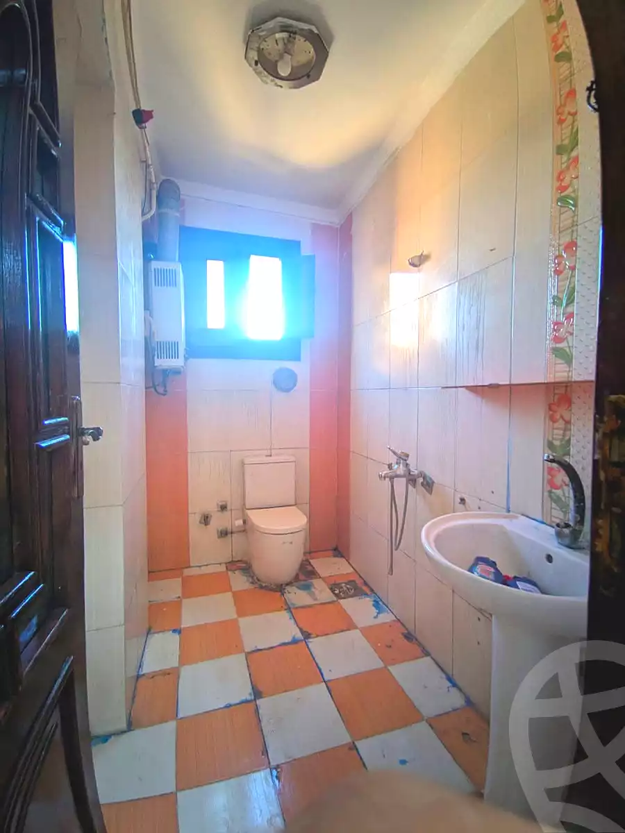 https://aqarmap.com.eg/ar/listing/7181124-for-sale-alexandria-al-agamy-el-hanouvel-al-haded-we-al-soulb-st