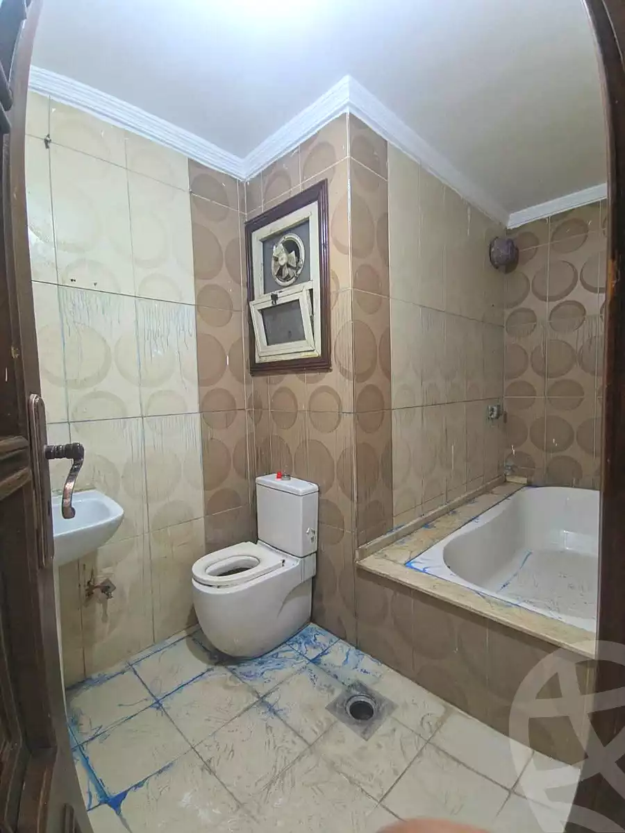 https://aqarmap.com.eg/ar/listing/7181124-for-sale-alexandria-al-agamy-el-hanouvel-al-haded-we-al-soulb-st